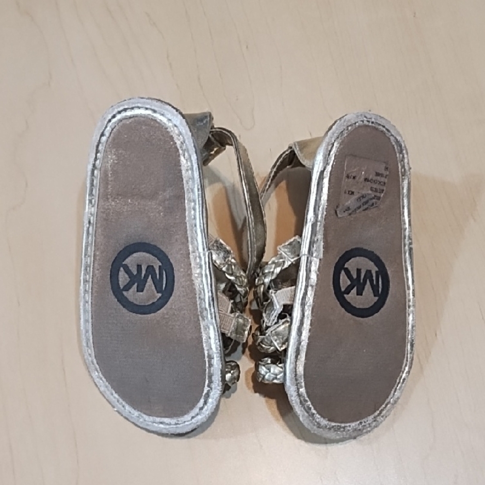 Michael Kors Metallic Silver Kids Sandals VGC And So Cute. Toddler 4. - Picture 2 of 7
